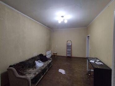 продаю квартиру 23000: 1 комната, 32 м², 105 серия, 3 этаж, Старый ремонт