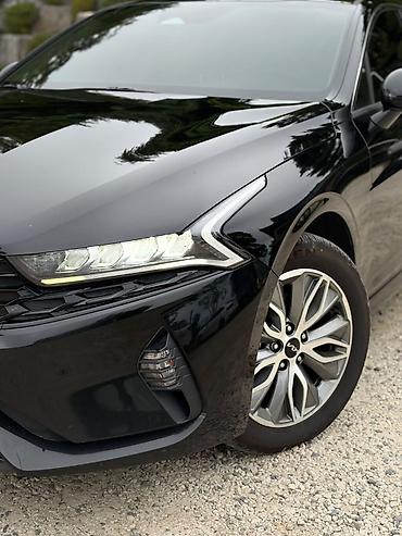 byd leopard 5: Kia K5: 2023 г., 2 л, Автомат, Гибрид, Седан — 4