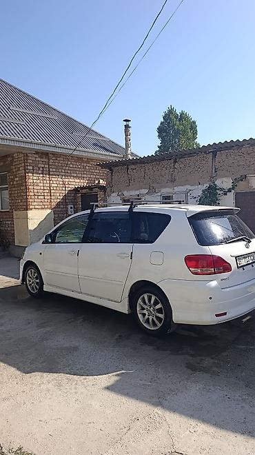 Транспорт: Toyota Ipsum: 2003 г., 2.4 л, Автомат, Бензин, Минивэн — 3