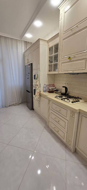 Uzunmüddətli kirayə mənzillər: Nəsimi rayonu Feyzulla Qasımzadə küçəsi tibb üniveristetinin -da lalafo.az — 8 Uzunmüddətli kirayə mənzillər: Nəsimi rayonu Feyzulla Qasımzadə küçəsi tibb üniveristetinin — 8