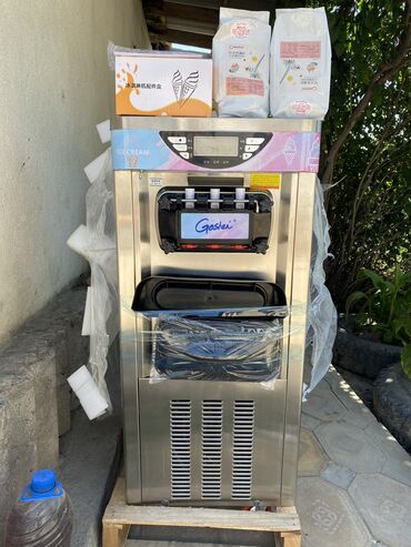 морозильные камеры для мороженного: Балмуздак өндүрүү үчүн станок, Жаңы