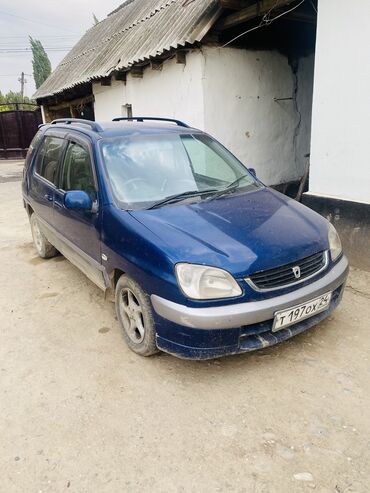 runx alex: Toyota Raum: 2001 г., 1.5 л, Автомат, Бензин, Минивэн