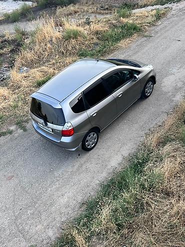 Honda: Honda Fit: 2003 г. — 8