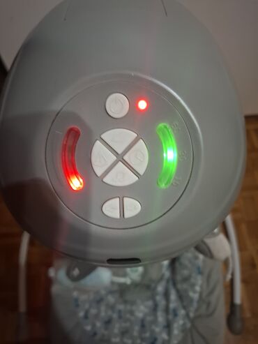 Njihalice: Električna ljuljaška za bebe sa mobilom i muzikom - Troslojna — 4