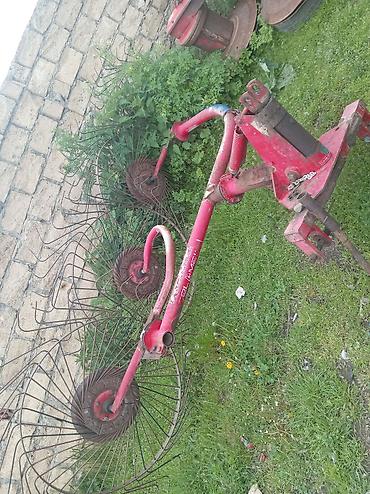 su matoru gidrafon: Ot yığımı üçün traktor qoşqusu – barmaqlı fırlanan çarxlı ot yığan — 3