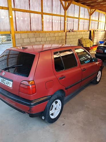 ровер 400: Volkswagen Golf: 1994 г., 1.6 л, Хэтчбэк — 1