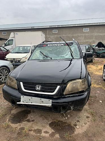 Унаа сатып алуу: Honda CR-V I поколения (рестайлинг) — кроссовер чёрного цвета — 1
