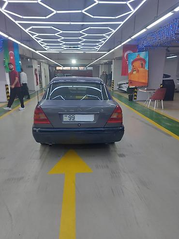 мерседес панорама: Mercedes-Benz C‑Sinfi sedan.Təcili satılır.1994 ilindir .1/8, yanacaq — 5