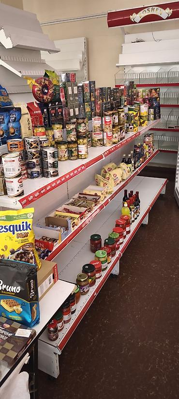 Торговые стеллажи островного типа для магазина