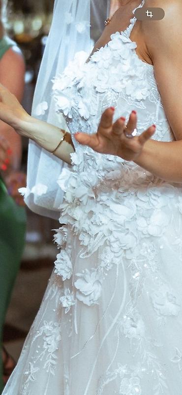 Ziyafət donları: Bu gözel bəxt gətirən Pronovias firmaya məxsus gəlinlik satılır — 23