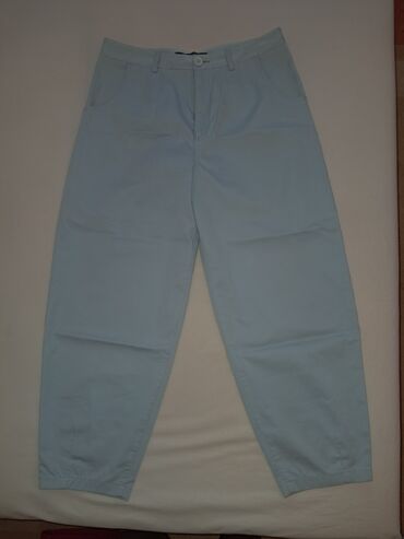Pantalone: XL (EU 42), Normalan struk, Drugi kroj pantalona — 2