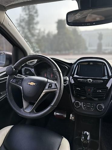 Chevrolet: Chevrolet Spark: 2018 г., 1 л, Автомат, Бензин, Хэтчбэк — 8