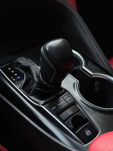 ram 2500: Toyota Camry: 2018 г., 2.5 л, Автомат, Бензин, Седан — 7