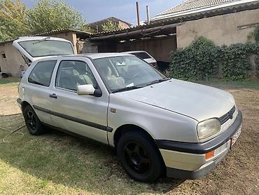 gak aion v: Volkswagen Golf: 1993 г., 1.4 л, Механика, Бензин, Хэтчбэк — 2
