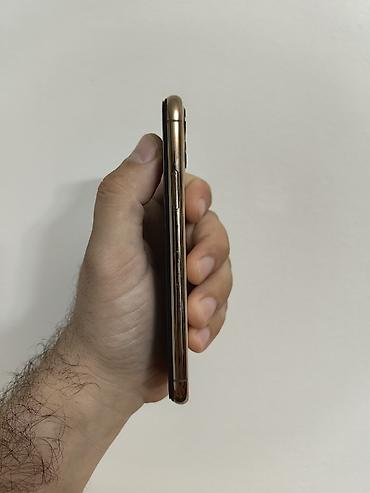 fixni telefoni: Iphone 11 pro gold, sim free i Icloud free. Verzija sa 256gb memorije — 3