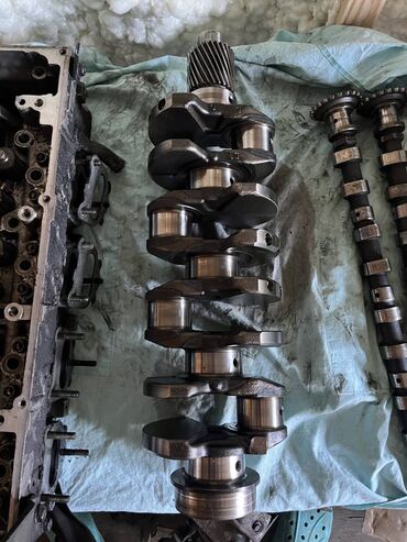 запчасть мотор: Дизелдик кыймылдаткыч Mitsubishi 2002 г., 3.2 л, Колдонулган, Оригинал, Жапония