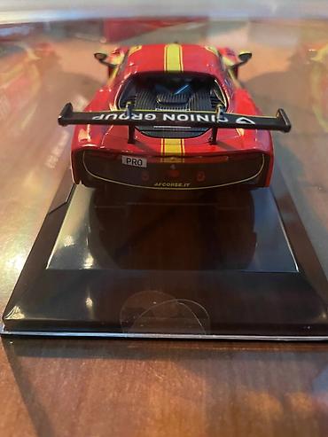 Игрушки: Новые металлические модели автомобилей коллекционные 1:43 Ferrari — 2