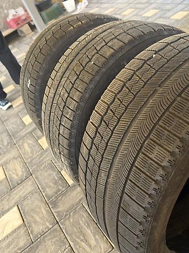 сапок крыло: 315/35R21
275/40/R21
BMW G05
X7 — 3
