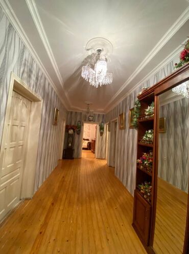 Həyət evləri və villaların satışı: Suraxanı 4 otaqlı, 146 kv. m, Orta təmir — 16