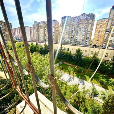 Köhnə tikili: Bakı, 3 otaqlı, Köhnə tikili, m. Həzi Aslanov, 65 kv. m — 13