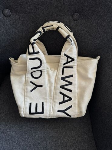 Çantalar: Əl çantası, Zara, İşlənmiş