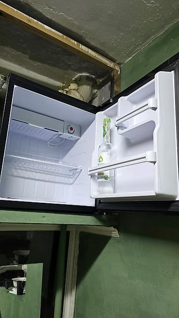 kraft: Абсолютно новый Мини-холодильник KRAFT BR-50см, серебристый — 1