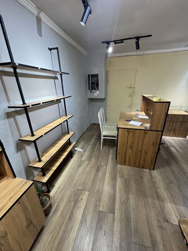 Ofis dəst mebeli: 4000 manatdan çox pul xərclənib. 4 - 5 ay səliqəli şəkildə istifadə -da lalafo.az — 9 Ofis dəst mebeli: 4000 manatdan çox pul xərclənib. 4 - 5 ay səliqəli şəkildə istifadə — 9