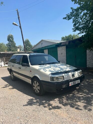 машина алмашам: Volkswagen Passat: 1992 г., 1.8 л, Механика, Газ, Универсал