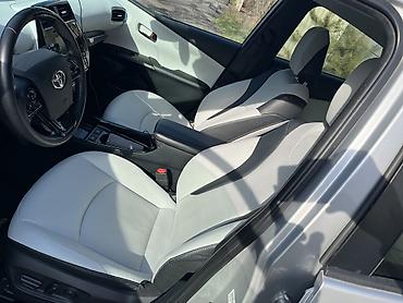 Toyota: Toyota Prius: 2019 г., 1.8 л, Вариатор, Гибрид, Хэтчбэк — 8