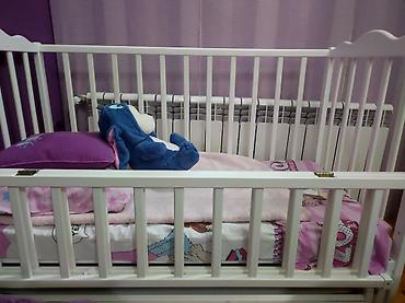 lay lay matras: Oğlan və qız üçün, İşlənmiş, Dördbucaq, Beşik, Dəstsiz, Matras ilə, Yellənmə mexanizmi ilə — 2
