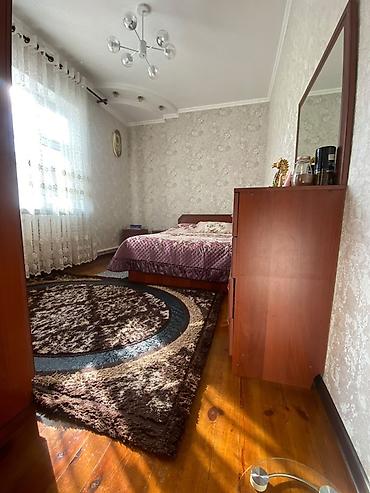 россрочка: 4 комнаты, 116 м², 5 соток, Бишкек, Алтын-ордо ж/м Собственник — 3