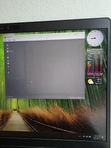 Dell: Dell 8GB SSd Kamera HDMI Procesor I5 8TH FHD. > > Prodajem Dell — 16