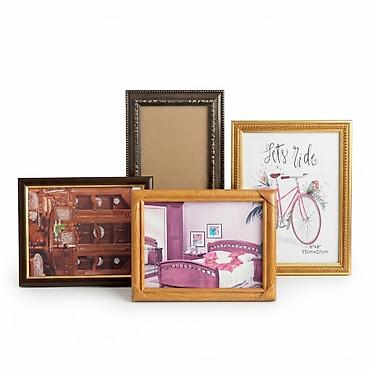 Фоторамка формата 18 × 24 см станет изысканным акцентом в вашем