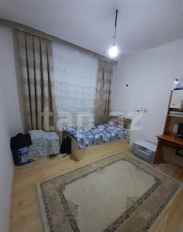 Həyət evləri və villaların satışı: Xəzər rayonu, Binə Atçılıq ərazisində həyət evi satılır. - Torpaq: 4 — 16