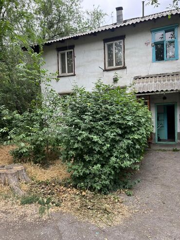 квартира берилет жер там бишкек: 32 кв. м, 1 бөлмө