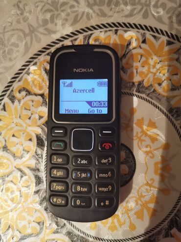 Nokia 1, rəng - Qara