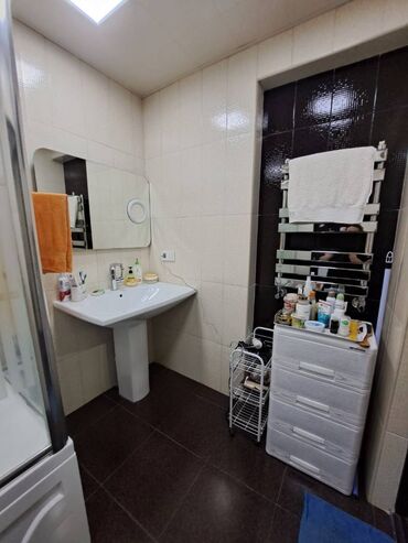 Yeni tikili: 3 otaqlı, Yeni tikili, m. Nəriman Nərimanov, 120 kv. m -da lalafo.az — 15 Yeni tikili: 3 otaqlı, Yeni tikili, m. Nəriman Nərimanov, 120 kv. m — 15