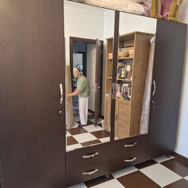 стенка для спальни: Распашной, 5 дверей Прямой шкаф, Гардеробный шкаф