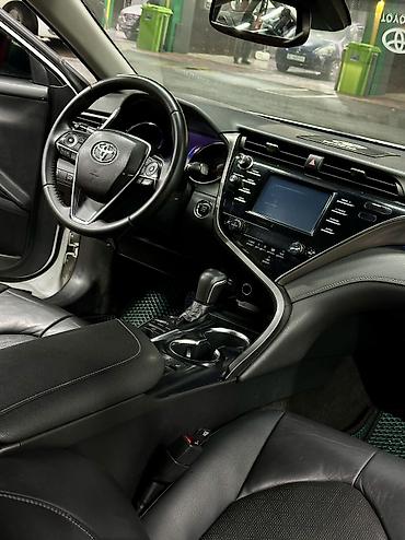 Toyota: Toyota Camry: 2018 г., 2.5 л, Автомат, Бензин, Седан — 5