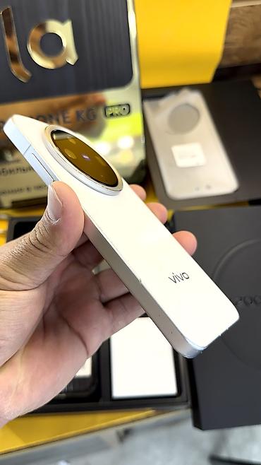 стеклы: Vivo X200 Pro mini, Б/у, 256 ГБ, 1 SIM, 2 SIM, eSIM — 4