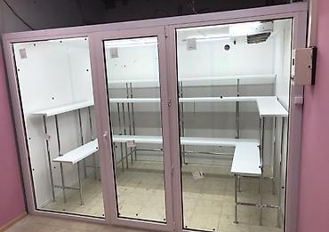 Промышленные холодильники и комплектующие: Продается холодильное оборудование для цветов. Привозное с России. В — 9