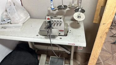 5 нитка продаю: Швейная машина Полуавтомат