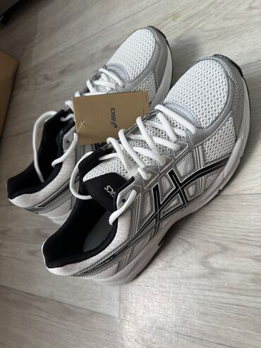 лоро пиано обувь мужская бишкек: Мужские кроссовки, 44, Asics, Новый, цвет - Белый, Самовывоз