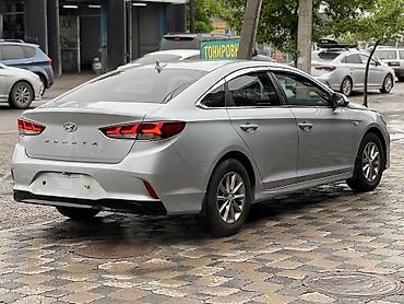 Hyundai: Hyundai Sonata: 2019 г., 2 л, Автомат, Газ, Седан — 6