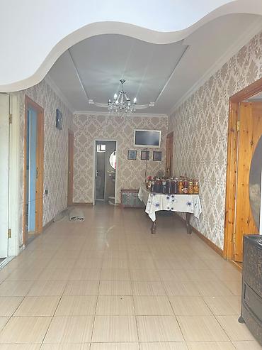 binə qəsəbəsində torpaq satılır: KİRALİQ heyet evi tam her seyi var Şəmkir Kür qəsəbəsi - Yataq otağı — 2