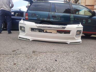 Bamperlər, buferlər: Məhsul: Toyota Land Cruiser üçün ön bufer Təsvir: - Rəng: Ağ - Üst