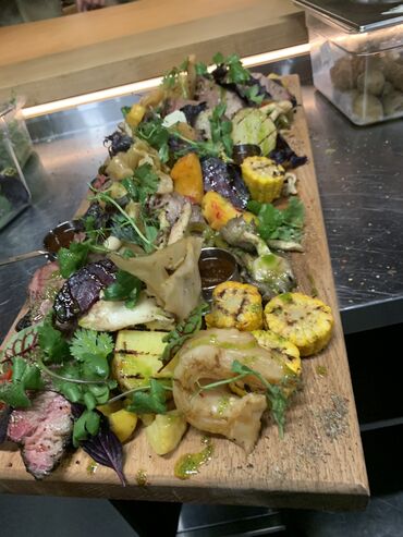 Повара: Повар Сушист. 3-5 лет опыта — 2