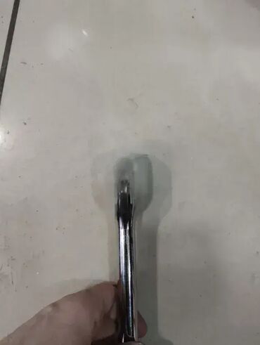 Ključevi: Krckalica 1/2 teleskop 1.800 din — 9