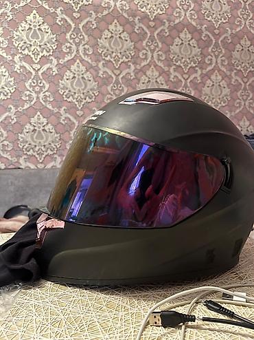 moped matoru: Cox dozumlu kaskdi vid fasonuda eladi her motoynan rengi tutur vizor — 2