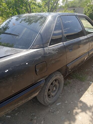 Audi: Audi 100: 1990 г., 2.3 л, Механика, Бензин, Седан